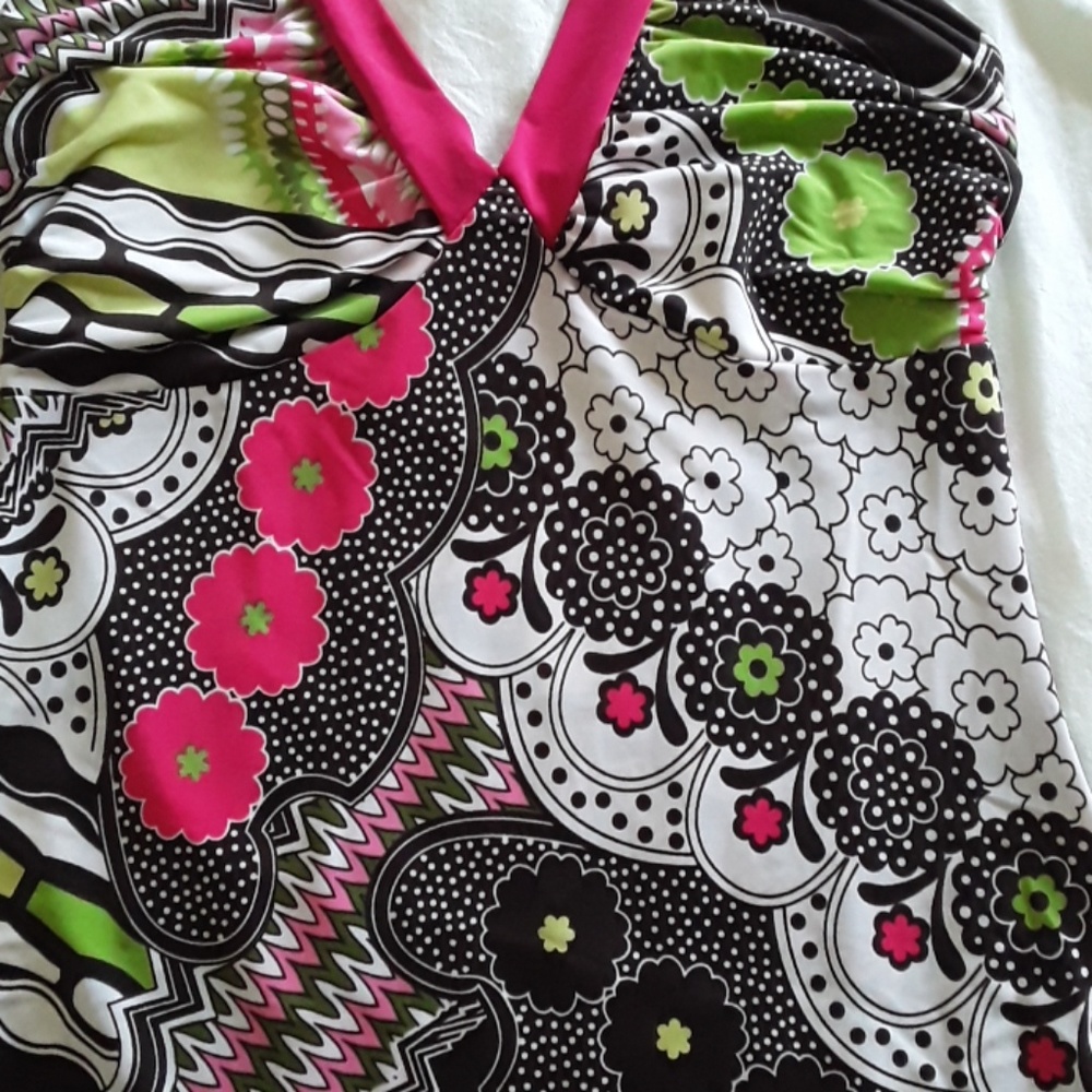 Top - Picture 3 of 3